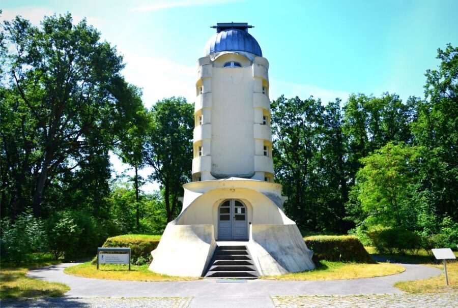 Albert Einstein in Berlin Private Guided Tour - Price and what $181 buys you (depending on the option)