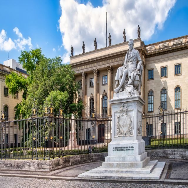 Albert Einstein in Berlin Private Guided Tour - Guide quality: what you should expect from the expert
