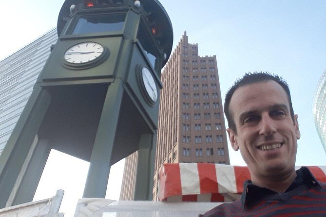 Alternative Berlin Private Tour with Jacob - Graffiti and Squats - Victory Column: LGBTQ Berlin and a Landmark Worth Slowing Down For