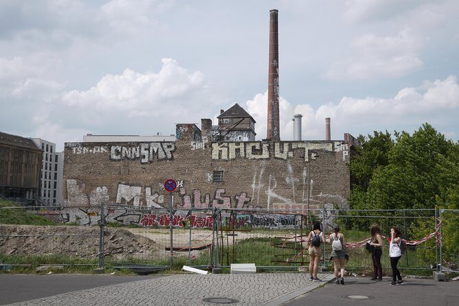 Alternative tour, History off the beaten path - A Berlin History Walk That Keeps Its Feet Moving