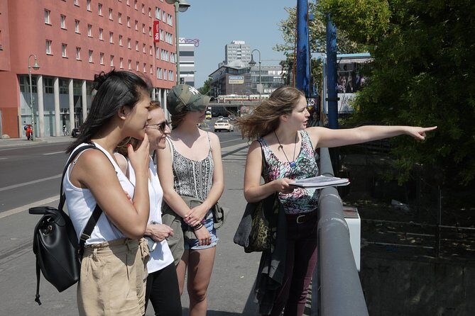 Alternative tour, History off the beaten path - Finding the Start: Ostbahnhof to Kottbusser Tor Connections