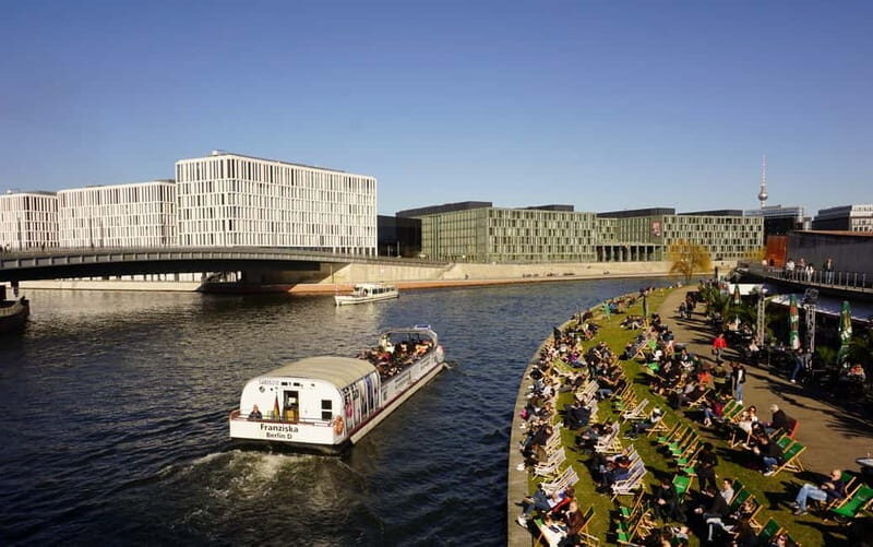 Berlin: 1-Hour Boat Tour with Bilingual Live Guide - The glass panorama ships: comfort first, not just pretty views