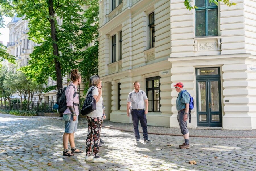 Berlin: 2.5-Hour Walking Tour through Kreuzberg 61 - Key things to know before you go