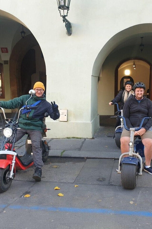 Berlin: 2-Hour City Guided Tour on a Fat Scooter - Fat tire e-bikes: what the ride is actually like