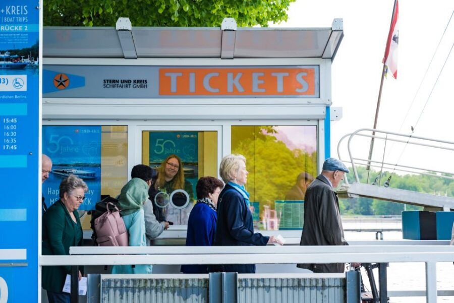 Berlin: 2-Hour Lake Oberhavel Cruise from Tegel - Weather and timing: how to plan so it still feels good