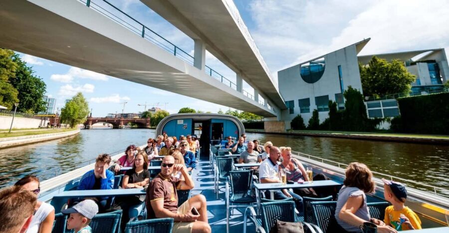 Berlin: 3.25-Hour Spree & Landwehrkanal Boat Tour - Key things I’d circle on your map
