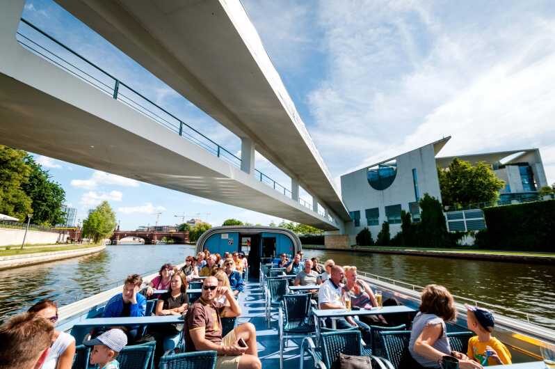 Berlin: 3.25-Hour Spree & Landwehrkanal Boat Tour - How long, how paced, and who this tour fits best