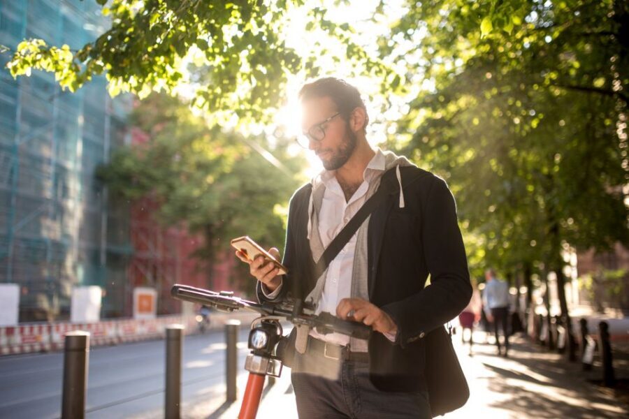 Berlin: 3-H Top Sights Guided E-Scooter Tour - Who this tour is best for
