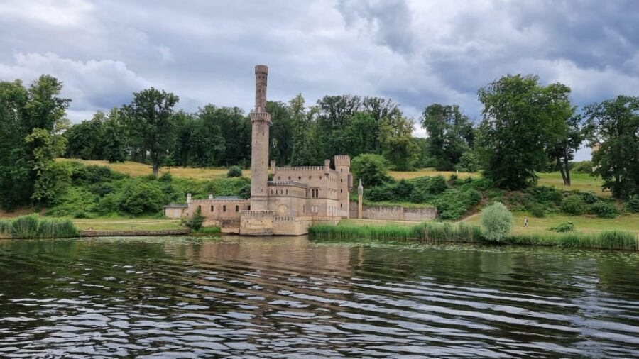 Berlin: 7 Lakes Boat Tour through the Havel Landscape - Babelsberg Palace, Glienicke Bridge (Agents Bridge), and Lake Jungfernsee