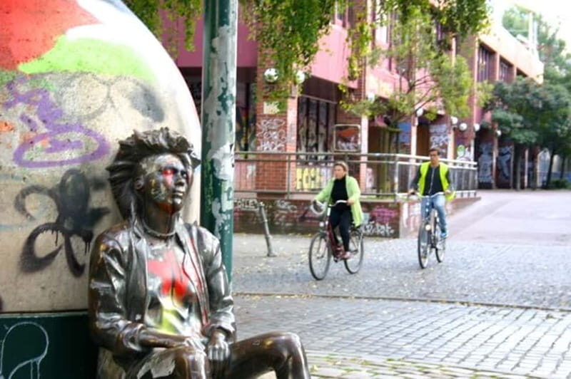 Berlin: Alternative Berlin Bike Tour - Small group, safer roads, and why comfort depends on your bike fit