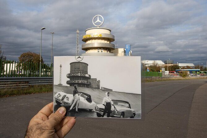 Berlin and Car Culture Tour - Moabit’s 1.5-hour car stop: seeing the engineering up close