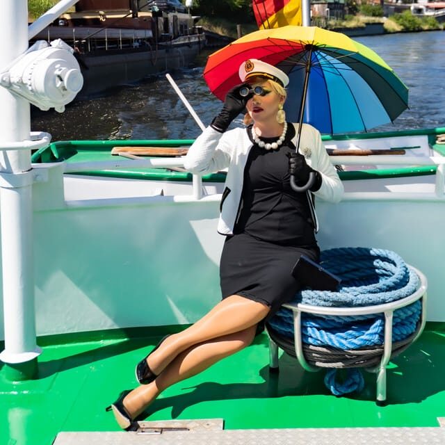 Berlin: Audrey Ahoi! Spree cruise with drag queen (HOL) - Setting Out From Holsteiner Ufer on MS Audrey