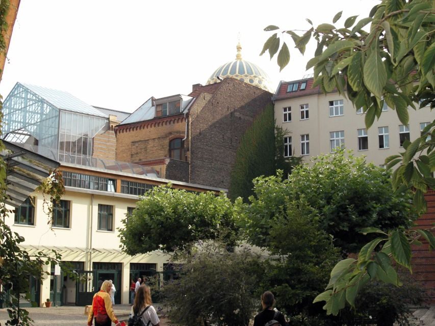 Berlin: Backyards of Berlin 2-Hour Tour - Sophienstraße and the Courtyard Chain: Artisan Spaces and Street Life