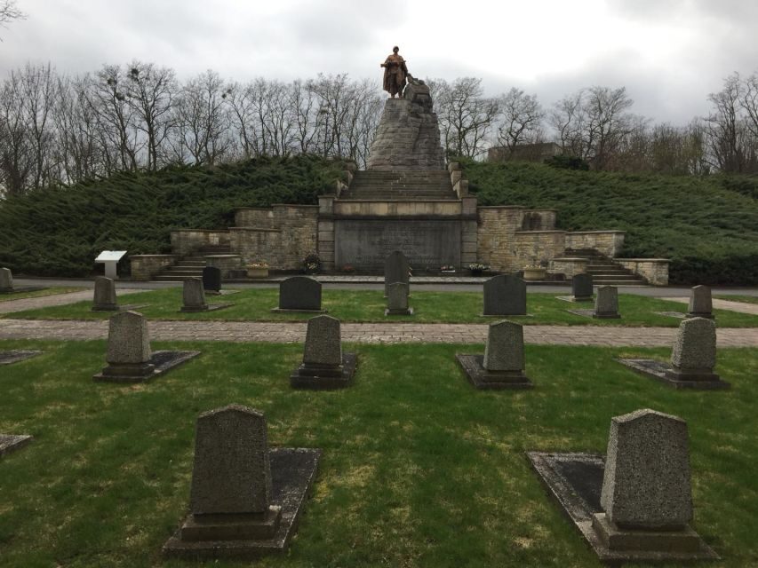 Berlin: Battle for Seelow Heights WW2 tour -Clash of Titans - Getting from Berlin to Seelow Heights in one focused day