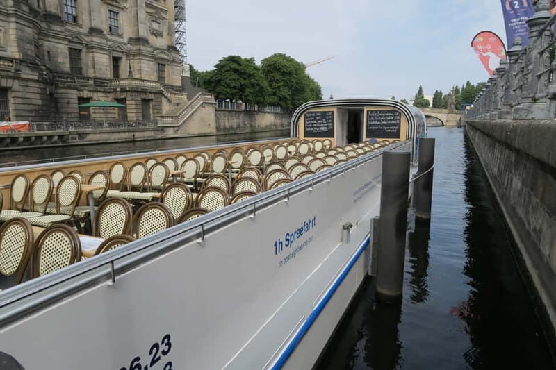 Berlin: Boat Sightseeing Cruise with Audioguide - Drinks and onboard service: a calm break you don’t have to plan