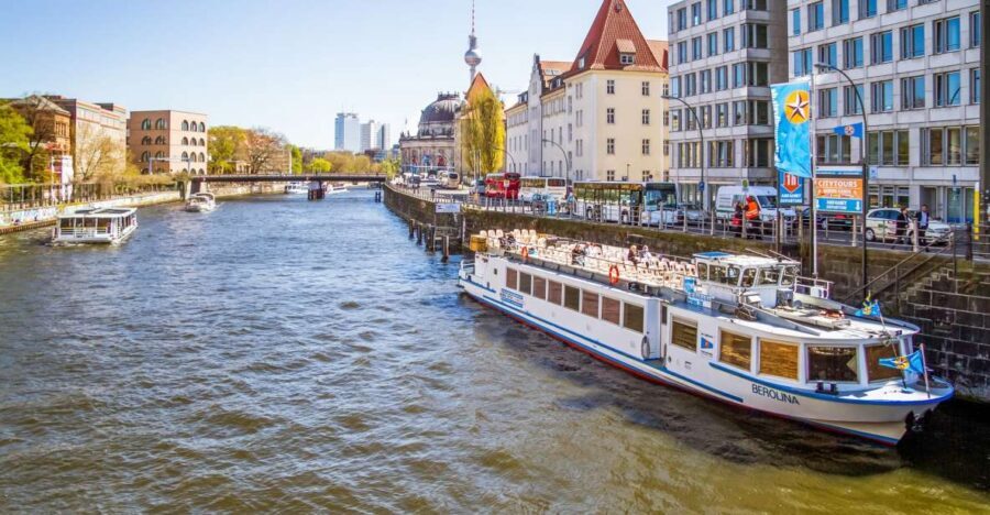 Berlin: Boat Tour Along the River Spree - Who This Berlin Spree Cruise Suits (and Who Should Skip)