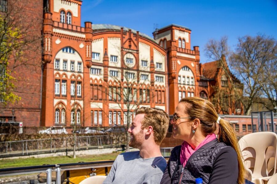 Berlin: Boat Tour Along the River Spree - Price and Value: Around $34 for a 2.25-Hour Orientation