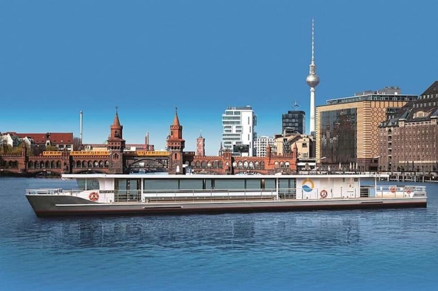 Berlin Boat Tour | Sunset Tour with Solar Ship | Sightseeing Spree - Key things to know before you go