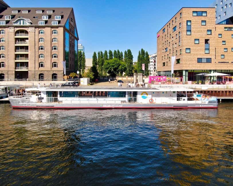 Berlin Boat Tour | Sunset Tour with Solar Ship | Sightseeing Spree - How the Solarwaterworld sunset tour works on the Spree