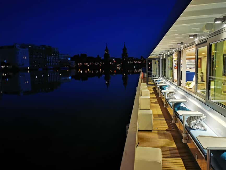 Berlin Boat Tour | Sunset Tour with Solar Ship | Sightseeing Spree - Should you book this Berlin sunset solar-ship tour?