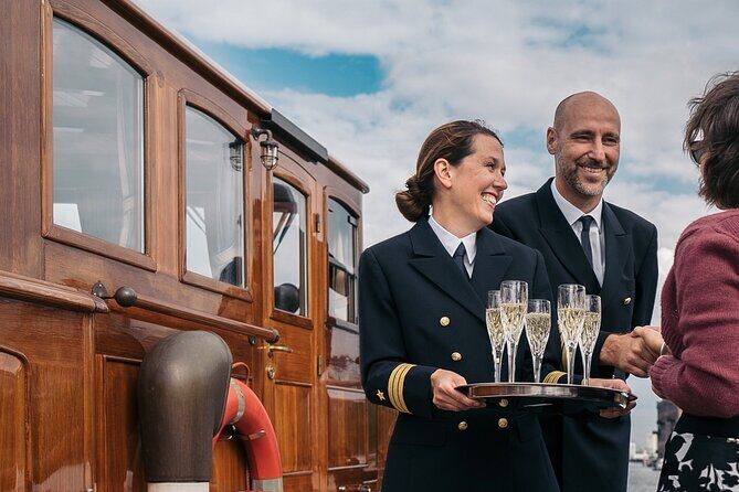 Berlin Boot Sightseeing Tour on Electric Private Yacht - Stop-by-Stop: What You’ll See (and What to Watch From the Water)