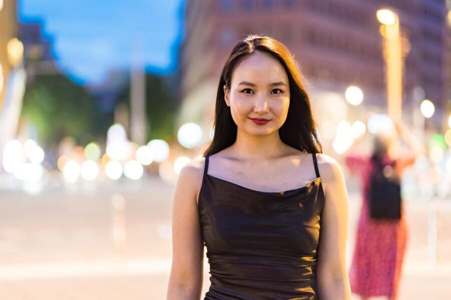 Berlin by Night: Private Photoshoot at Illuminated Cityscape - What You Actually Get: Forty Professionally Edited Photos (and Fast Delivery)