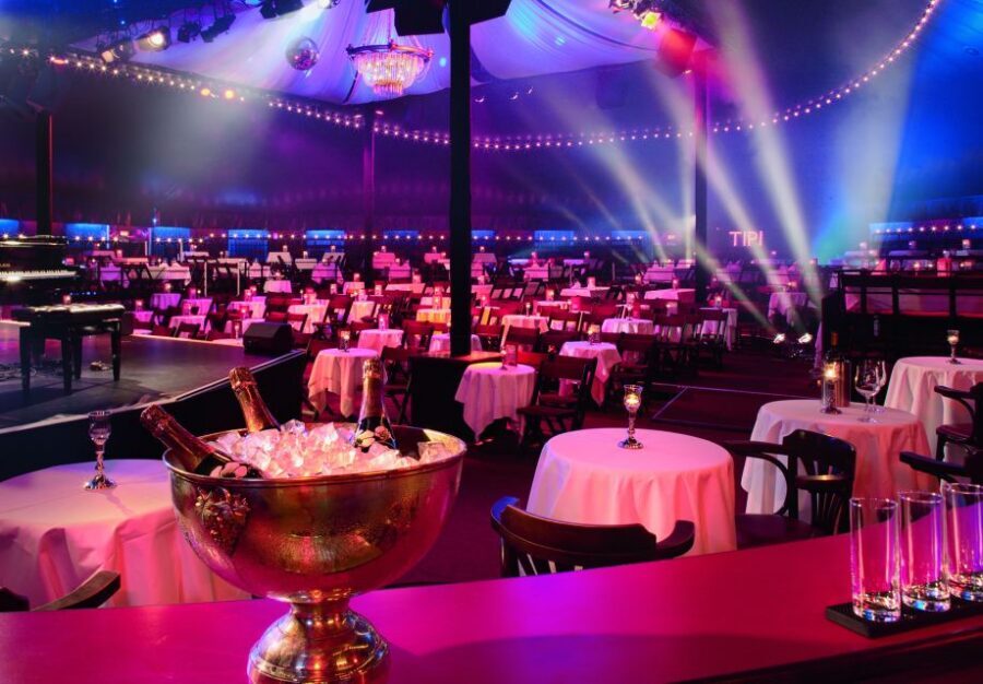 Berlin: Cabaret – The Berlin Musical at Tipi am Kanzleramt - Language Reality Check: German Dialogue, English Songs