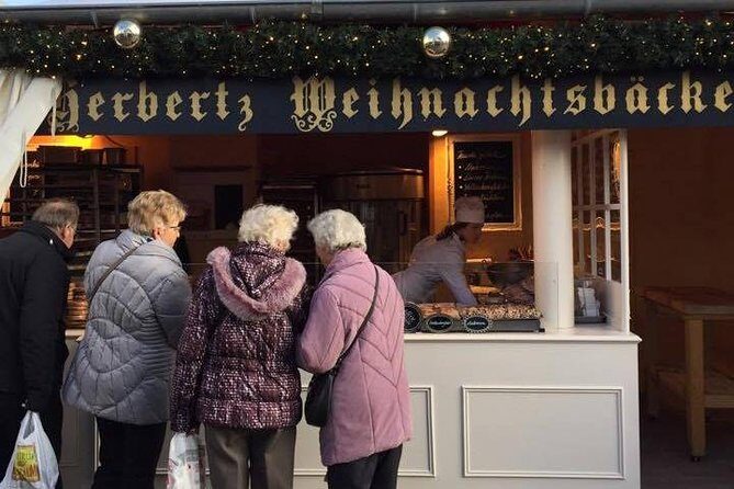Berlin Christmas Markets with Culinary Tour - Stop 4: Lucia Weihnachtsmarkt for a Scandinavian-Style Market Mood