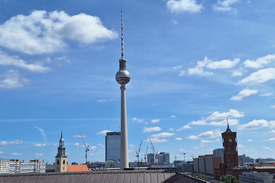 Berlin: City Highlights Express & Panorama Roof Terrace - TV Tower Area and the Roof Terrace Panorama