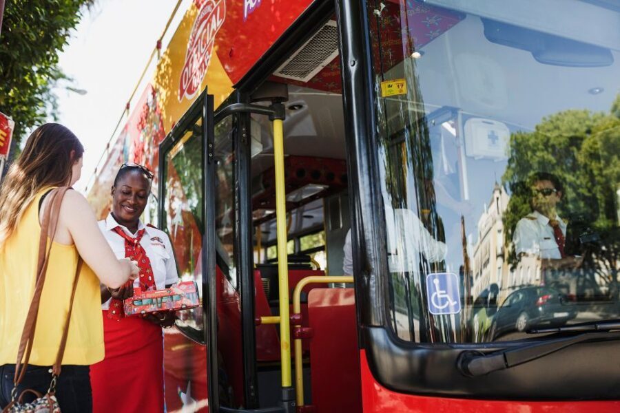 Berlin: City Sightseeing Hop-On Hop-Off Bus Tour - Classic Route stop by stop: what each area is good for