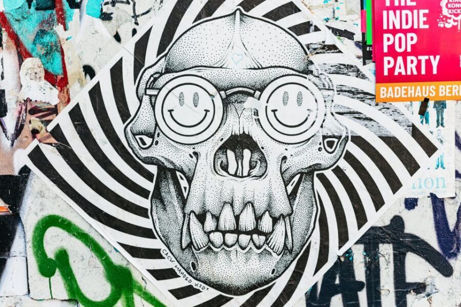 Berlin: City Street Art Guided Walking Tour - East Berlin Meets West Berlin: How the Route Teaches Context