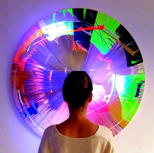 Berlin: Create Your Own Spin Painting at Jans Echternacht - Key Things To Know Before You Go