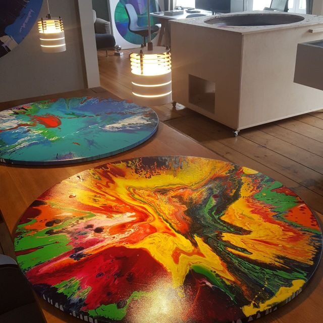Berlin: Create Your Own Spin Painting at Jans Echternacht - Who This Fits Best (And Who Should Think Twice)