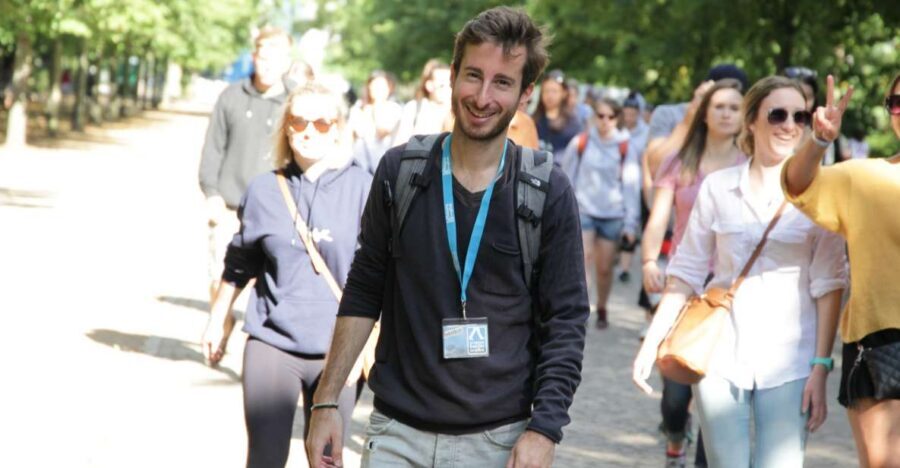 Berlin: Discover Berlin Walking Tour - A Berlin walking tour that keeps the timeline straight
