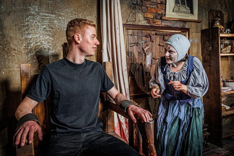 Berlin Dungeon: Happy Hour Ticket - The story stops you’ll actually remember (White Lady, labyrinth, and Carl Großmann)