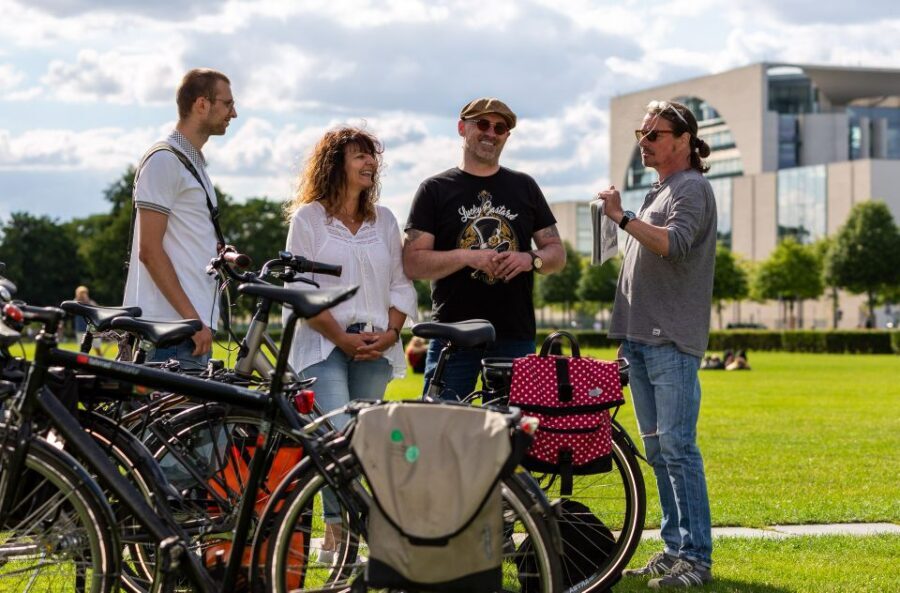 Berlin: E-Bike Tour of the Berlin Wall and Mitte Highlights - Mauerpark and the Old Division Line You Can Still Imagine