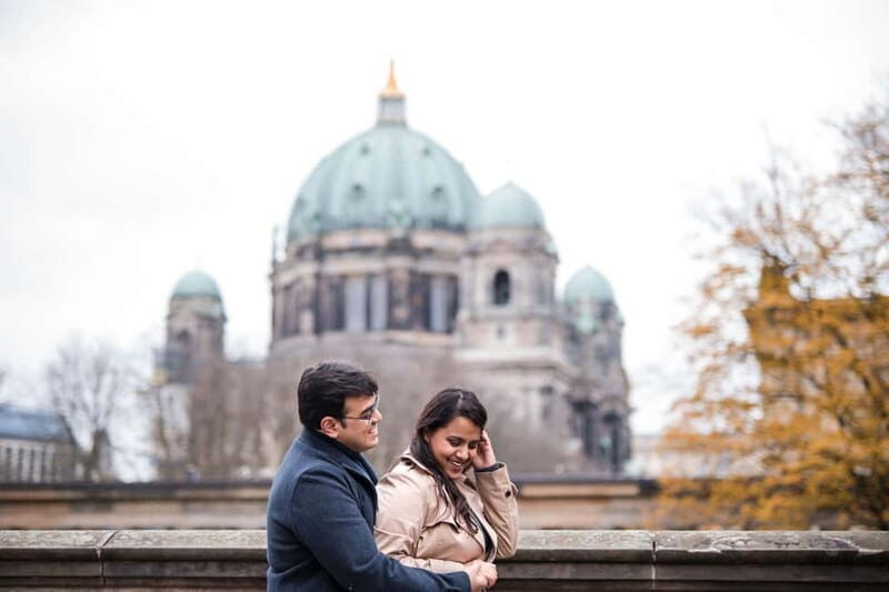 Berlin: Early Morning Private Photoshoot to avoid the Crowd - Neues Museum colonnades, James Simon Gallery, and Lustgarten frames