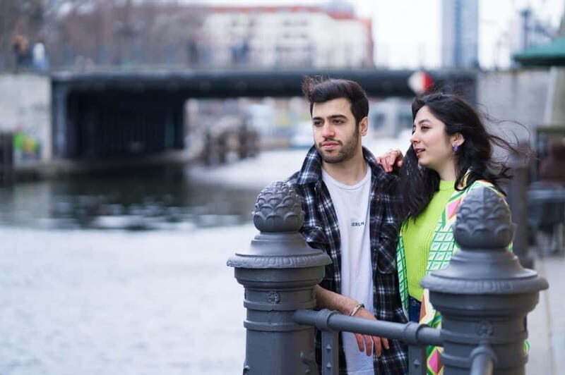 Berlin: Early Morning Private Photoshoot to avoid the Crowd - Price and value: $78 for up to 3 people