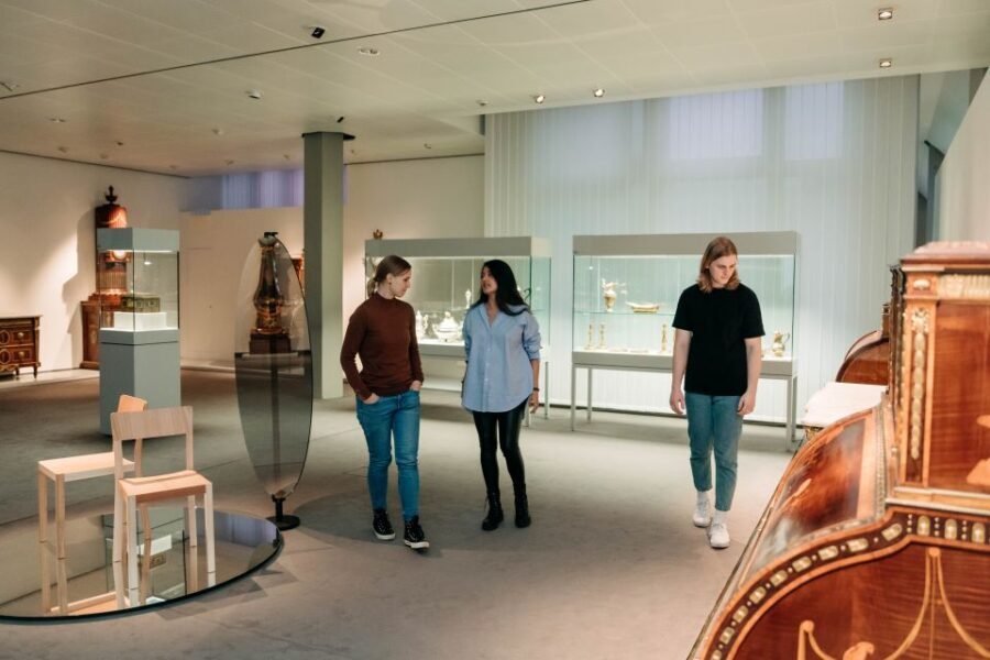 Berlin: Entry Ticket To The Kunstgewerbemuseum - Kulturforum near Potsdamer Platz: where design conversations feel modern
