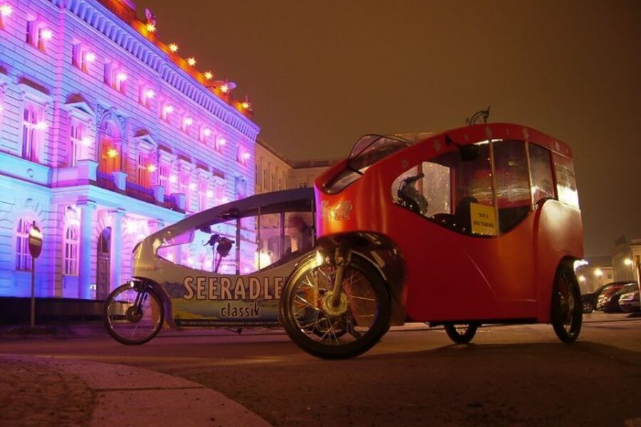 Berlin Express: Private 1-Hour E-Rickshaw Ride - Key things to know before you go
