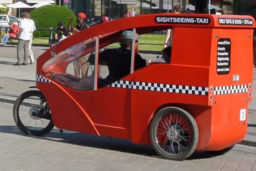 Berlin Express: Private 1-Hour E-Rickshaw Ride - Comfort, Space, and Family Fit (Including What to Bring)