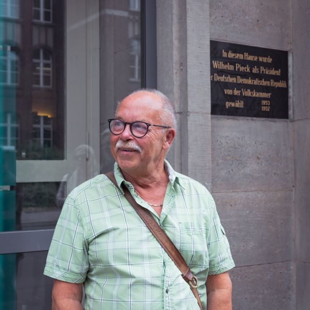 Berlin: GDR witness tour in small group - Meet Karl-Heinz Richter (Kalle): The Human Thread Behind the Tour