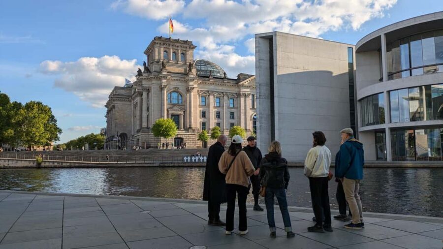 Berlin: Government District around the Reichstag Guided Tour - Key moments you’ll care about most