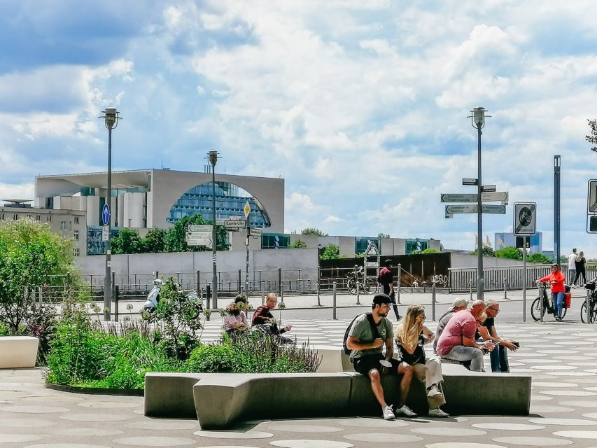 Berlin: Government Quarter Tour and Reichstag Dome Visit - Who This Reichstag Government Quarter Tour Suits Best