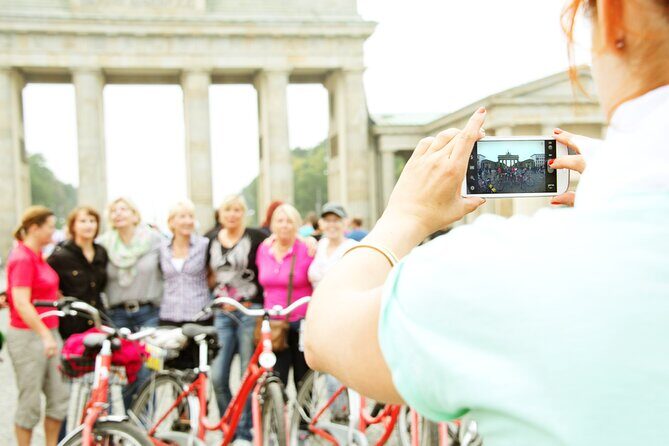 Berlin: Guided Private Bike Tour to Explore the Highlights - Key things to look forward to