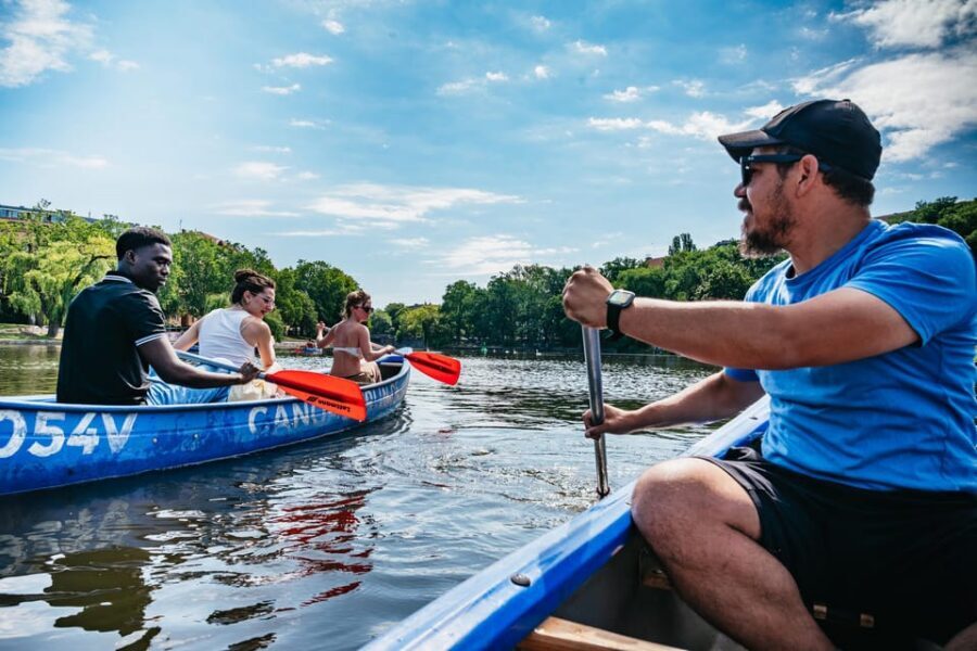 Berlin: Guided Tour by Canoe - Why canoeing the Landwehr Canal feels like a better city tour