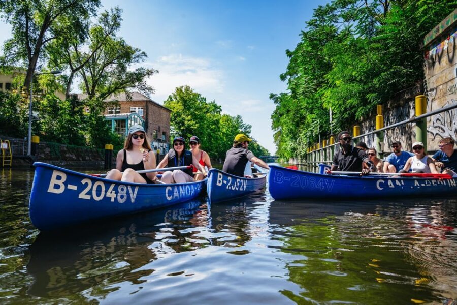 Berlin: Guided Tour by Canoe - Molecule Man and the Kreuzberg waterfront vibe