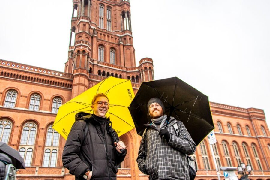 Berlin: Guided Walking Tour in English - Key highlights to look forward to
