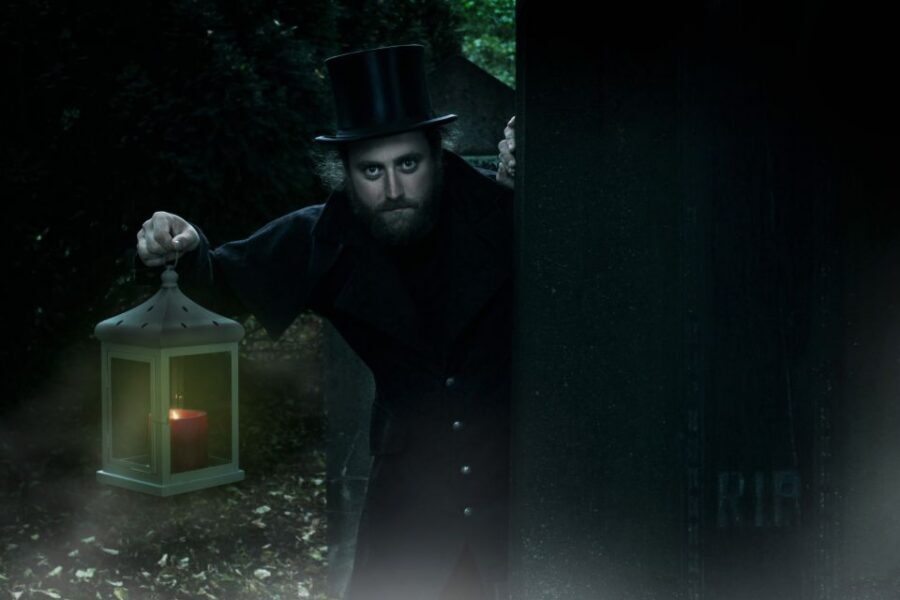 Berlin: Haunted Guided Live Theatre Tour in German - Tips for making the most of Gruseltour Berlin in the real world