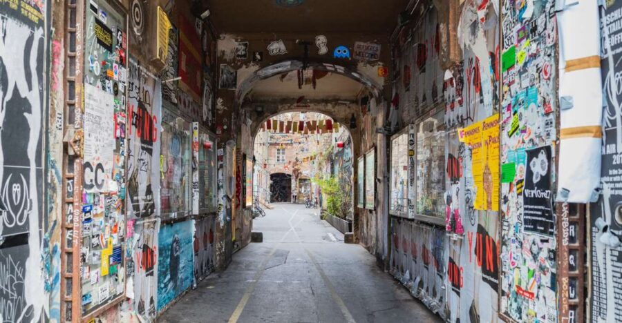 Berlin: Hidden Backyards Guided Walking Tour - Hackesche Höfe and Rosenhöfe: Passageways That Feel Like a Shortcut Through Time